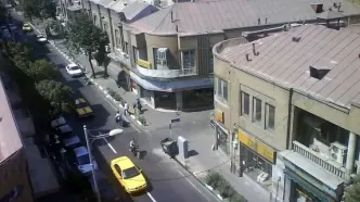 جزئیات حریق یک ساختمان تجاری در خیابان جمهوری