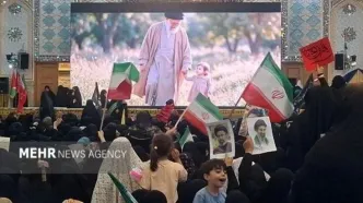 هم اکنون؛ مراسم یادبود شهدای خانواده امام شهید و رهبرانقلاب اسلامی