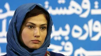 سفر در زمان؛ تیپ و ژست «لادن مستوفی و فرهاد آئیش» روی صحنه تئاتر؛ 12 سال قبل