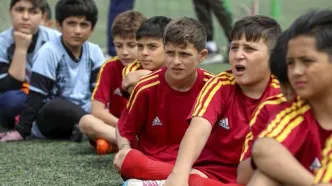 برگزاری جشن بزرگ فوتبال پایه «گرسروتز» در اردبیل