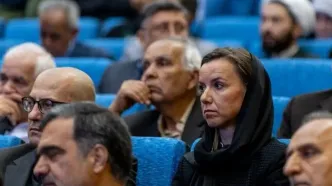 تصاویر؛ حاشیه و متن یادبود علی لاریجانی و کمال خرازی