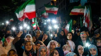 حضور مردم در خیابان‌ها پشتوانه محکم برای مدیریت تنگه هرمز است