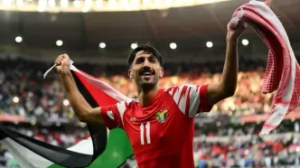 ستاره خط حمله تیم ملی اردن به شباب الاهلی پیوست