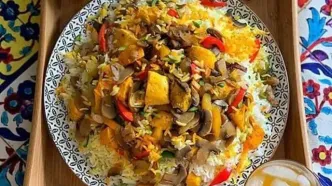 طرز تهیه قارچ پلو با مرغ، پلو مخلوط خوشمزه و مقوی