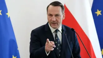 لهستان: اتحادیه اروپا نمی‌تواند بین اوکراین و روسیه میانجیگری کند