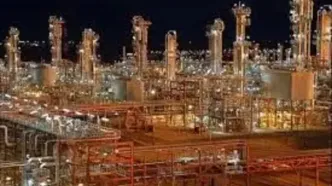 مواد اولیه اولویت‌دار صنایع پایین‌دستی در حال تأمین است