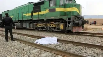 تصادف پژو ۲۰۶ با قطار در رشت؛ دو نفر جان باختند