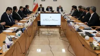 انتقاد عارف از رفتارهای سلیقه‌ای در محدودیت اینترنت؛ «اتوبان» را به خاطر یک راننده متخلف نمی‌بندند
