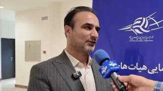 صحبت‌های مطفر علیشاهی در حاشیه گردهمایی هیات‌های استانی با مسئولین فدراسیون