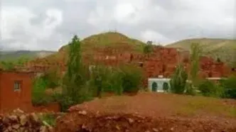 سفر در زمان؛ عکس دسته‌جمعی اهالی روستای «ده‌سرخ مشهد»؛ 130 سال قبل