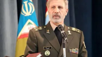 فرمانده کل ارتش: آماده‌تر از همیشه در برابر هرگونه تهدید و دشمنی می‌ایستیم