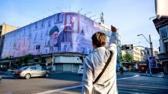 رونمایی از دیوارنگاره میدان جمهوری