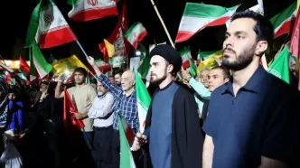 سید احمد خمینی در تجمع شبانه تهران