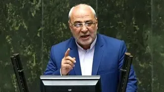 اگر ۱۶ بمب سجیل را همزمان شلیک کنیم، به اندازه یک بمب اتم تاکتیکی قدرت تخریب دارد/ موشک 80 تایی داریم که اگر 10 تا شلیک کنیم هیچ پدافندی نمی تواند 800 عدد را بزند/ هنوز استفاده نکرده ایم/ ویدئو