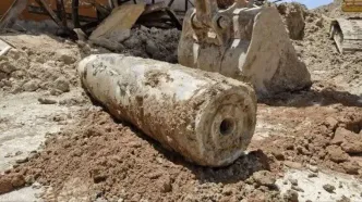 خنثی‌سازی بمب یک‌تنی در عمق ۱۸ متری زمین در لرستان