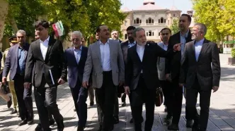 فرمانده ارتش پاکستان به همراه عراقچی از میدان مشق بازدید کرد/ تصاویر