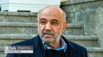 سنت حاکم بر افکار عمومی و رسانه‌های ما نیازمند تغییر است/ روزنامه‌نگاران ما از دفاع از دولت و قهرمان سازی مدیران می‌ترسند
