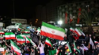 پیگیری تجمعات از قاب تلویزیون توسط رهبر معظم انقلاب