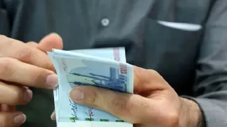 دبیر کل خانه کارگر: حقوق‌ها باید ماهانه افزایش یابد نه سالانه/ ویدئو