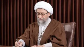 آملی لاریجانی: مسئولان برای بهبود معیشت آموزگاران، همت مضاعف داشته باشند