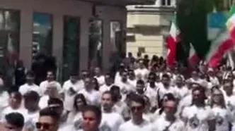 تجمع عجیب سلطنت طلبان/ «سازمان ساواک» در خیابان های آلمان!/ ویدئو
