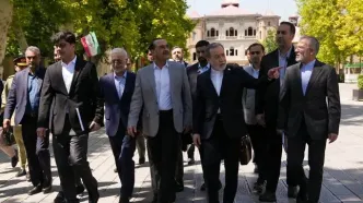 گشت و گذار عاصم منیر قبل از ترک تهران