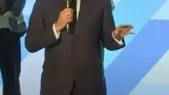 مکرون حاضران در اجلاس آفریقا را ساکت کرد