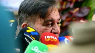 تاجرنیا: برنامه‌های استقلال متوقف نشده است