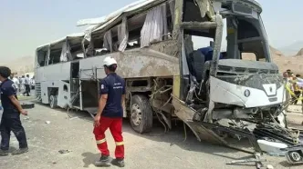 واژگونی یک اتوبوس؛ ۷ نفر جان باختند