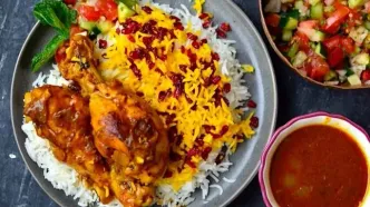 طرز تهیه مرغ سس‌پز؛ خداحافظی با بوی زحم مرغ