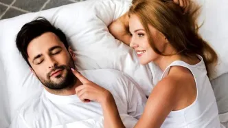 چرا زوج‌های موفق درباره رابطه جنسی این‌قدر آرام‌ترند؟