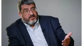 واکنش فواد ایزدی به توافق احتمالی؛ لطفا تفاهمنامه را امضا نکنید