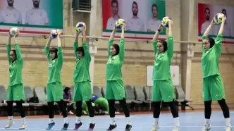 تمرینات تیم ملی فوتسال زنان قبل از مسابقه با قرقیزستان برگزار شد