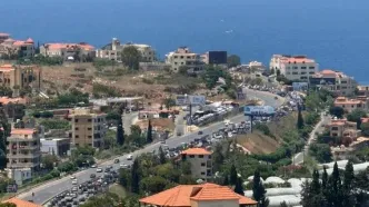 تصاویری از بازگشت هزاران آواره لبنانی به خانه‌های خود در جنوب لبنان پس از اعلام توافق ایران و آمریکا/ مرندی، فعال رسانه: دوستان لبنانی بسیار خوشحال هستند ولی برخی اینجا رضایت نمی دهند