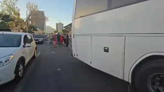 جزئیات برخورد اتوبوس با ۱۲ خودرو در تهران