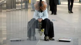 پیش‌بینی هولناک نرخ فقر ۴۰ درصدی | حجت میرزایی: تقلیل ناترازی ها به جنگ یک خطای استراتژیک است | وجود قراردادهای کار الزاما حاکی از تداوم اشتغال نیست