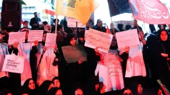 زنان پرند کفن‌پوش شدند + عکس