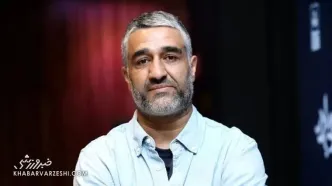تصویری از چهره گریان پژمان جمشیدی در هیئت عزاداری