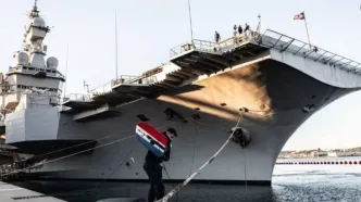 خروج ناو هواپیمابر «شارل دوگل» از منطقه