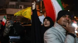 انتقاد کیهان از برخی سخنرانان تجمعات شبانه!