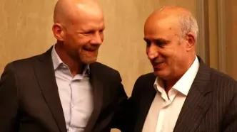 دبیرکل فیفا با تاج جلسه آنلاین برگزار کرد
