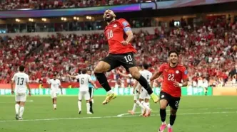 شادی محمد صلاح بعد از صعود مصر به مرحله حذفی جام جهانی برای اولین بار