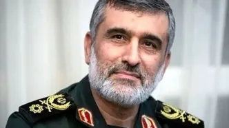 تصویر دیده نشده از دیدار شهید حاجی‌زاده با رهبر شهید