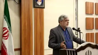 جمع‌کردن تندروها برای نظام مثل آب خوردن است/ این مجموعه های تندرو زمانی به وجود آمدند تا جلوی جریان اصلاحات بایستند اما الان دارند به سمت دیگری می روند/ دبیرخانه شورای عالی امنیت ملی همچون زمان شهید لاریجانی باید قاطع عمل کند