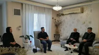 دیدار دبیر ستاد حقوق‌بشر با خانواده‌ دو شهید والامقام جنگ ۱۲ روزه