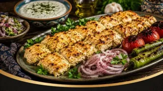 طرز تهیه جوجه کباب ماستی؛ راز جوجه‌ای نرم، آبدار و رستورانی