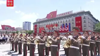 استقبال باشکوه کیم از شی