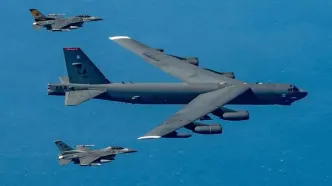 بمب‌افکن B-52 آمریکا سقوط کرد