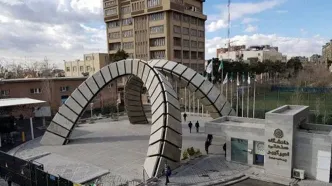 جزئیات صدور حکم اخراج یکی از دانشجویان دانشگاه امیرکبیر به دلیل اهانت به پرچم ایران در تجمعات دی ماه