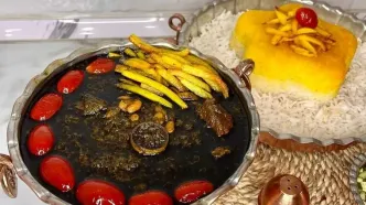خورش تره کُردی، رقیب سرسخت قرمه سبزی